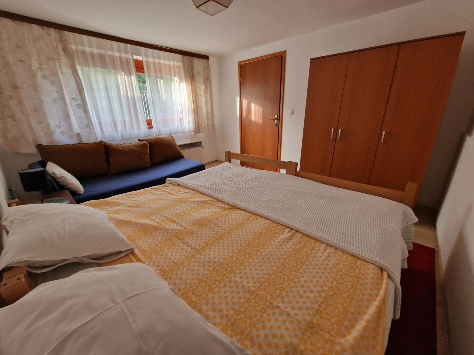 Apartment Near Center Сараево Экстерьер фото