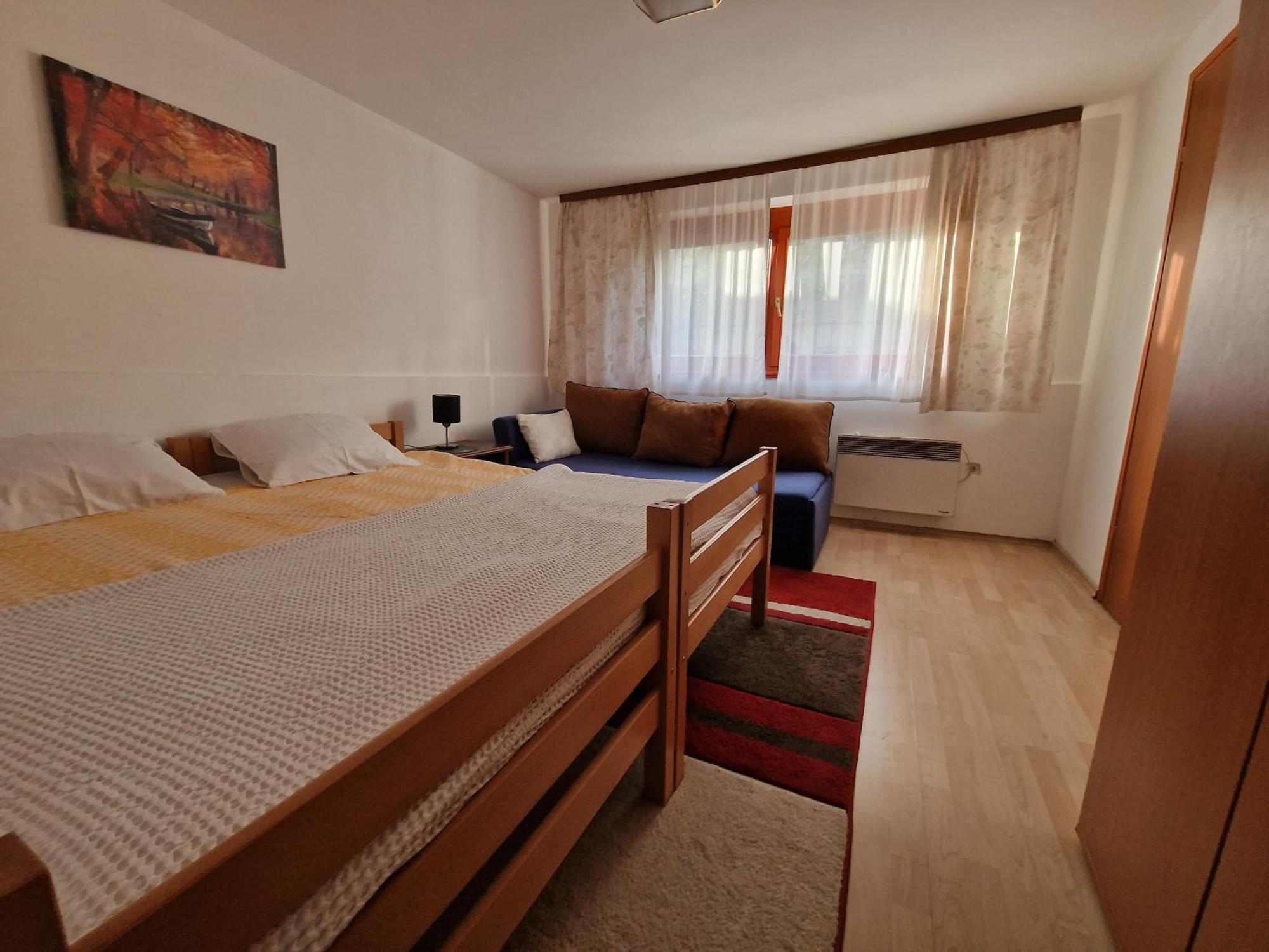 Apartment Near Center Сараево Экстерьер фото
