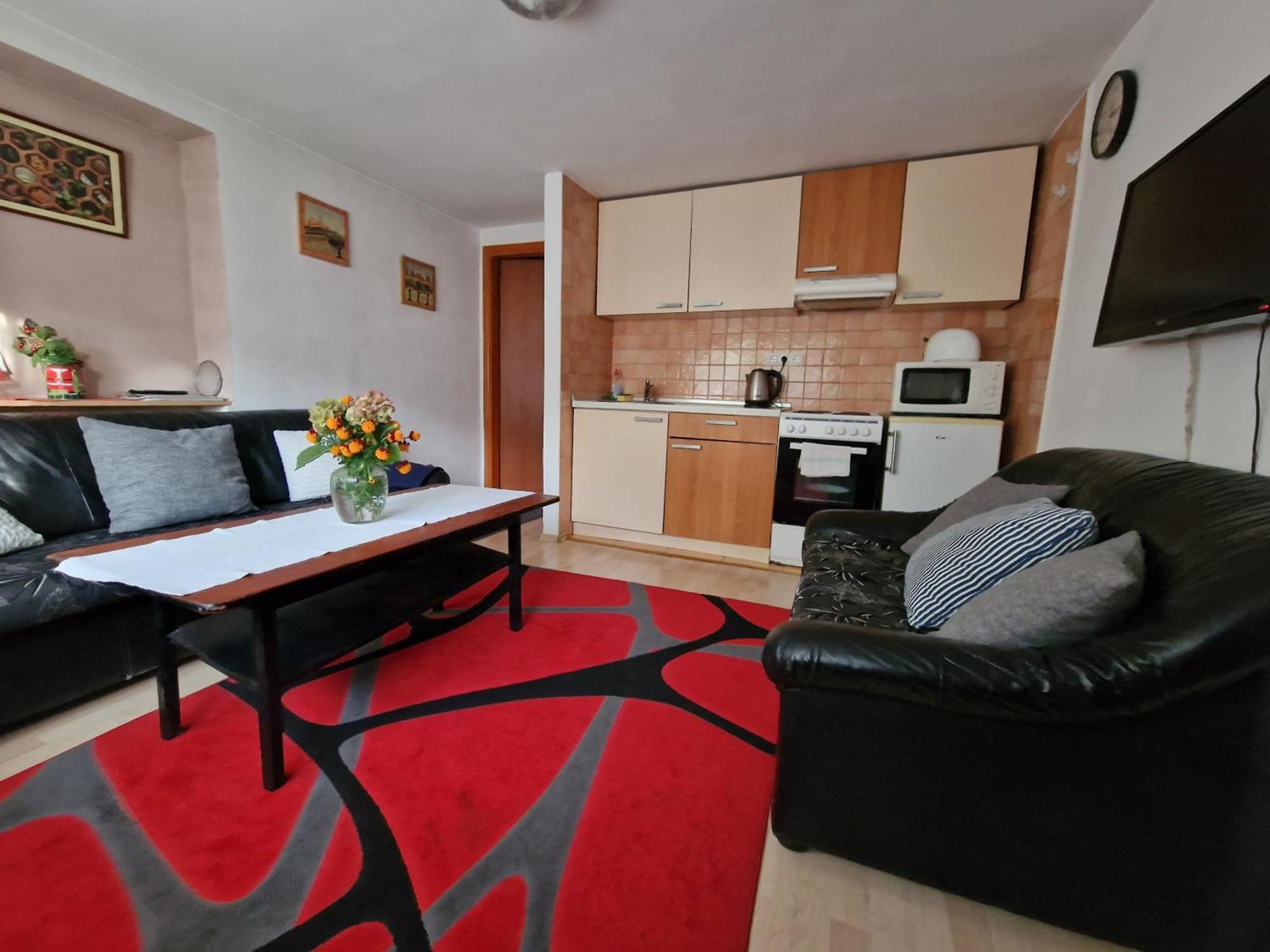 Apartment Near Center Сараево Экстерьер фото